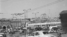 Galata híd déli hídfője, szemben a Süleymaniye mecset (1965) <br /><i>Fortepan</i>