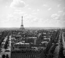 Látkép a Diadalívről az Eiffel-torony irányába 1938-ban  <br /><i>Nagy Gyula, Fortepan</i>