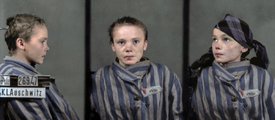 A 14 éves Czeslawa Kwoka 1942-ben édesanyjával került az auschwitzi koncentrációs táborba. Három hónappal megérkezésük után már egyikük sem élt
