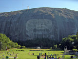 A „Konföderációs Rushmore-hegy” (Stone Mountain)
