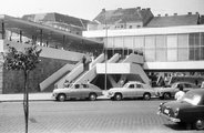 Krisztina körút a Vérmezőnél. Déli pályaudvar, háttérben az Alkotás utca házai (1967)