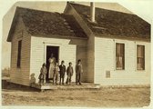 A 40 nebulóból mindössze öt jelent meg az iskolában, amikor elkezdődött a cukorrépa betakarításának ideje a colorádói Morganban 1915-ben