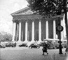 A Madeleine-templom (L'église Sainte-Marie-Madeleine) 1939-ben  <br /><i>Saly Noémi, Fortepan</i>