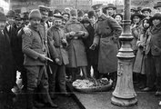 Török, német, osztrák-magyar és bolgár katonák Bukarestben (kép forrása: alfahir.hu)