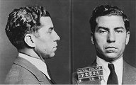 Charles „Lucky” Luciano (kép forrása: thefamousbirthdays.com)