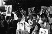 A Plaza de Mayo némán tüntető anyái