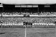 Sokan választották a meccset szabadidős program gyanánt, 1949. (Fortepan/Kovács Márton Ernő)