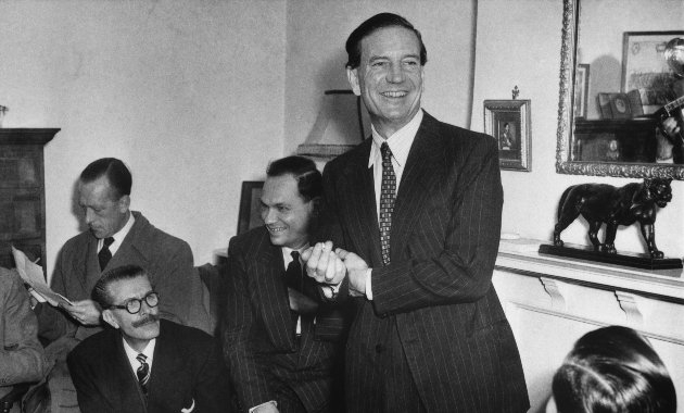 Kim Philby kettősügynök munkásságát a szovjetek 1965-ben Lenin-renddel tüntették ki.