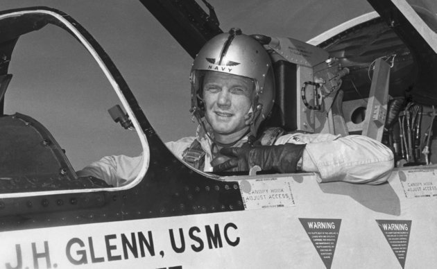 A világűr veszélyei előtt a japán légvédelemmel szállt szembe John Glenn