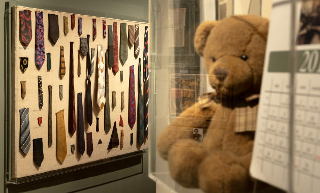 Lázár Ervin nyakkendőgyűjteménye is megtekinthető a PIM kiállításán