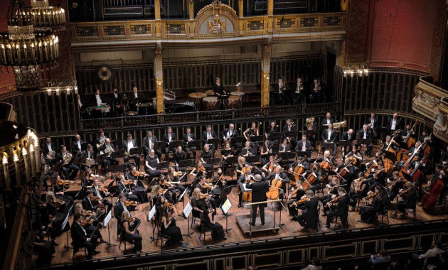 Világsztárokkal szinesített rendezvényekkel készül következő évadára a Concerto Budapest 