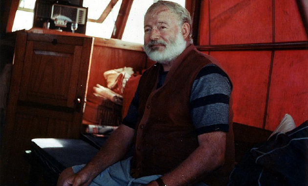 Párizs felszabadításában haditudósítóként vett részt Ernest Hemingway