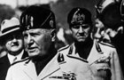 Még a Mussolini-szobrokat is kidobálták az ablakon a Duce letartóztatásának hírére