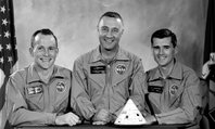 Három kráter őrzi a tragikusan elhunyt Apollo-1 legénység emlékét a Holdon
