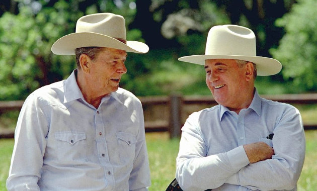 Reagan és Gorbacsov