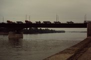 Konvoj az Árpád hídon