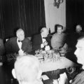 Churchill Roosevelttel és Sztálinnal ünnepli 69. születésnapját Teheránban, 1943. november 30-án