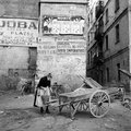 Idős hölgy a szekerével, Spanyolország, 1956