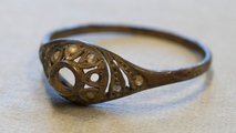 A gyűrűt feltehetően Lengyelországban gyártották az 1920-as években