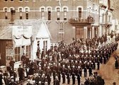 A dél-dakotai Deadwood parádéja az 1890-es években