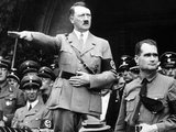 Hess Hitler társaságában