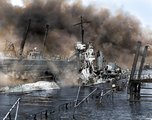 A USS Shaw füstölgő roncsai