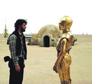 George Lucas és Anthony Daniels, alias C-3PO az Egy új remény forgatása során