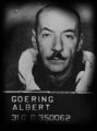 Albert Göring fotója miután amerikai fogságba esett