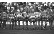 A wimbledoni futballcsapat hátsóját mutatja a közönség felé 1988-ban