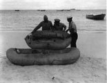 A gumicsónakok, amelyeken Rickenbacker és a B-17D személyzete sodródtak a tengeren