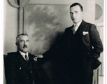 Albert és nagybátyja, Thomas Pierrepoint 1947-ben