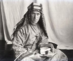 T.E. Lawrence arab viseletben