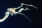 A Challenger űrsikló 73 másodperccel a kilövés után robbant fel az Atlanti-óceán felett 1986. január 28-án