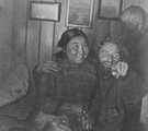 Freuchen és első felesége, az inuit Navarana 