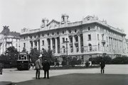 Szabadság tér, a Magyar Nemzeti Bank (ekkor az Osztrák-Magyar Bank) székháza, 1907