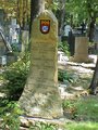 Az ROA 187 ismeretlen katonájának és három tisztjének tömegsírja a prágai Olšany temetőben