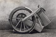 Zolnay Endre 1929-ben szabadalmaztatott összecsukható motorkerékpárja, 1934
