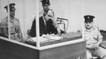 Adolf Eichmann tárgyalása (kép forrása: NPR)