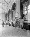 Andrássy (Sztálin) út 24., az Állami Balett Intézet kihelyezett gyakorlóterme az egykori Opera kávéház helyén, 1955