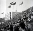 1936, Olimpiai Stadion, a női magasugrás eredményhirdetése (1. Csák Ibolya, Magyarország)
