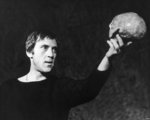 Vlagyimir Viszockij Hamletként (kép forrása: alchetron.com)