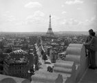 1938, látkép a Diadalívről az Eiffel-torony irányába