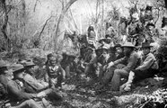 Geronimo és követői Crook tábornok csapataival (kép forrása: nlm.nih.gov)