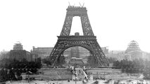 Az Eiffel-torony építése (kép forrása: vox.com)