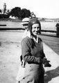 Anne Morrow Lindbergh a svédországi Stumholmen szigetén, 1933. (kép forrása: Flickr)
