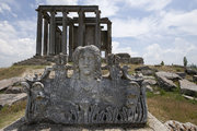 A Zeusz-templom maradványai