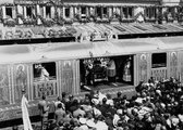 Újdombóvár (ekkor önálló), a Szent Jobbot szállító különvonat az állomáson (1938)