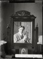 Harold Cazneaux ausztrál fotográfus tükörszelfije (1910)
