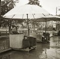 Esőben nem megy az üzlet a szegedi paprikaárusoknak (1936)