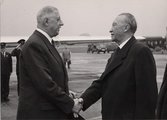 Történelmi kézfogás Charles de Gaulle-lal 1963-ban